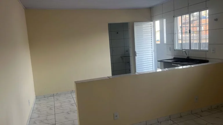 Imagem Casa para Locação em Osasco / SP no bairro Bandeiras