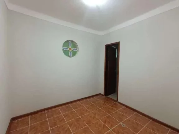 Imagem Casa aconchegante com excelente localização no bairro São Sebastião