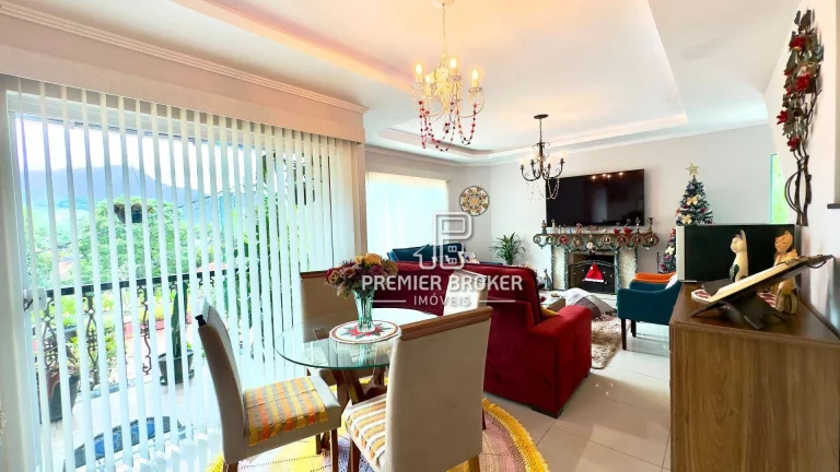 Imagem Casa à venda, 178 m² por R$ 760.000,00 - Vargem Grande - Teresópolis/RJ