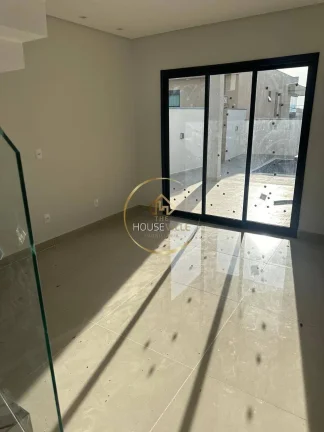 Imagem Sobrado com 3 dormitórios (3 suítes) com piscina condomínio Malibú Caçapava