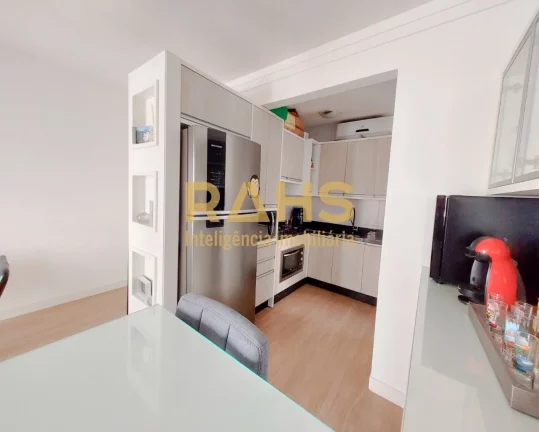 Imagem Encantador apartamento semi-mobiliado em uma das localizações mais queridinhas do bairro Floresta!...