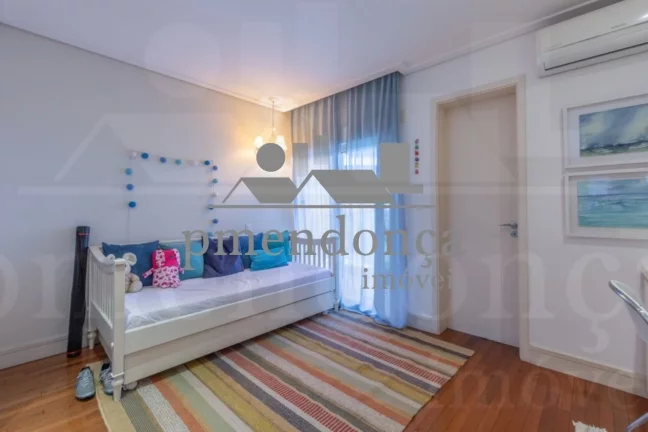 Imagem Apartamento Alto da Lapa com 4 sui­tes e 5 vagas, 366 m2