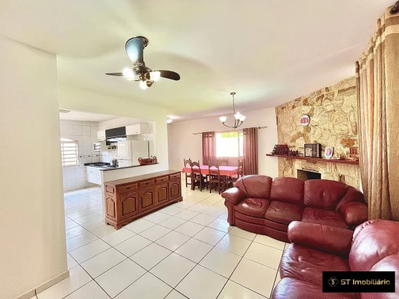 Imagem Casa térrea à venda em Atibaia/SP com 3 dormitórios - Recreio Maristela