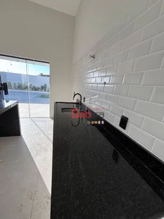 Imagem Casa com 3 dormitórios à venda, 196 m² por R$ 1.190.000,00 - Guriri - Cabo Frio/RJ