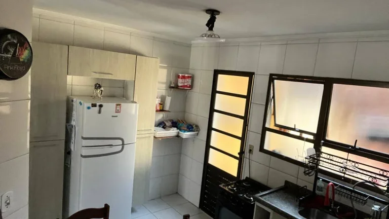 Imagem Sobrado em Condominio Fechado na Cidade Líder de 3 Dormitorios