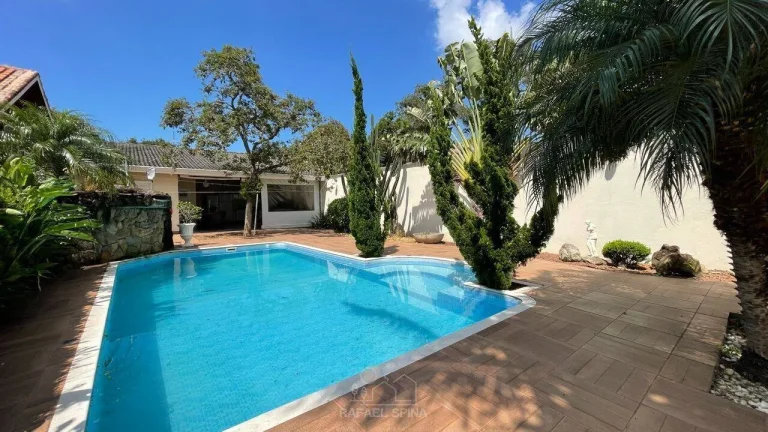 Imagem Casa à venda no bairro Vila Petrópolis - Atibaia/SP