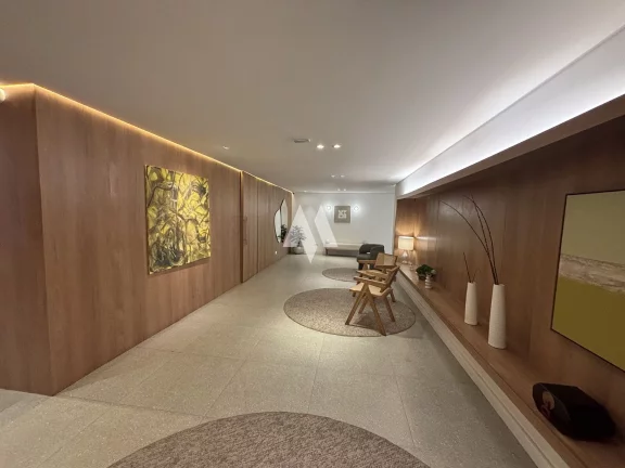 Imagem Apartamento à Venda com 2 dormitórios e vaga demarcada em José Menino, Santos/SP