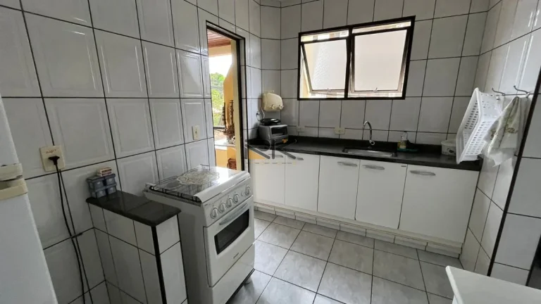 Imagem APARTAMENTO NO PARQUE VIVAMAR COM 3 DORMITÓRIOS SENDO 1 SUÍTE,SALA 2 AMBIENTES,COZINHA,2 VAGAS DE GARAGEM