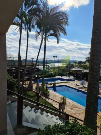 Imagem Linda Casa à Venda em Condomínio Beira Represa Piracaia