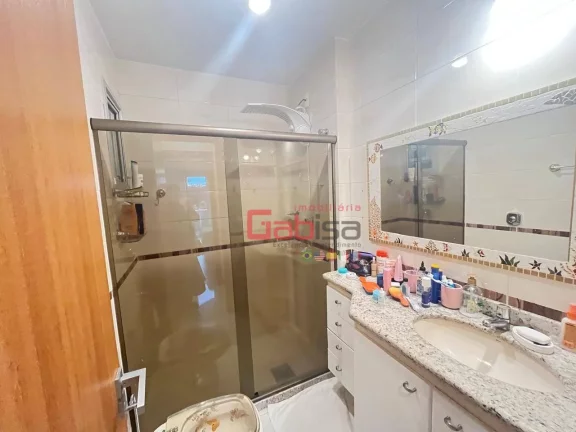 Imagem Apartamento com 3 dormitórios, 157 m² - venda por R$ 1.150.000,00 ou aluguel por R$ 5.602,00/mês - Passagem - Cabo Frio/RJ