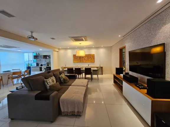 Imagem A 5ª Avenida Imóveis selecionou essa belíssima unidade no Edf. SOLAIRE - Ladeira da Barra: Exclusividade, sofisticação e Charme: R$8.500.000,00