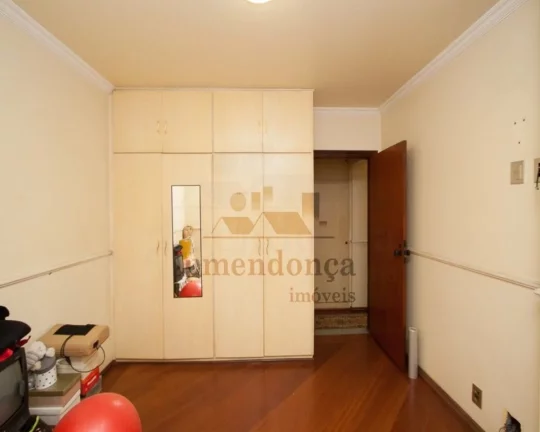 Imagem Apartamento com living para 2 ambientes, lavabo, 3 dormitórios sendo 1 suíte, banheiro social, coz...