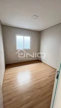 Imagem Casa Suíte + 2 Quartos Parzianello / Aeroporto