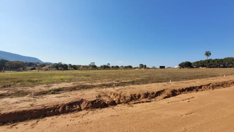 Imagem Terreno residencial para venda em Villagio do Lago, 250m2