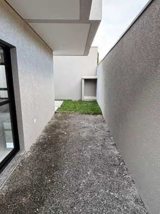 Imagem Sobrado novo Bairro Campo Comprido