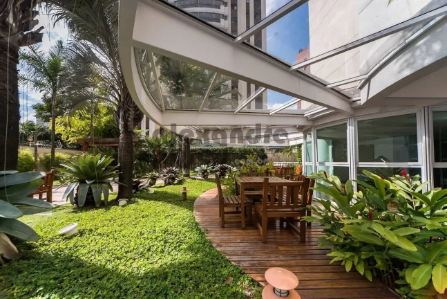 Imagem Loft de alto padrão para venda ou locação na Vila Nova Conceição