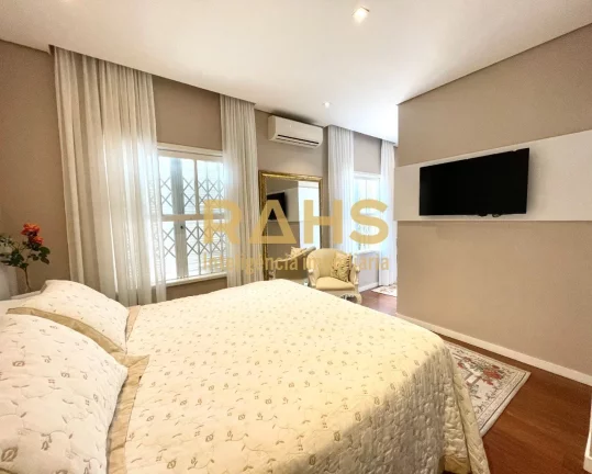 Imagem Excelente residência plana, parcialmente averbada, localizada no bairro América, próximo ao Super...