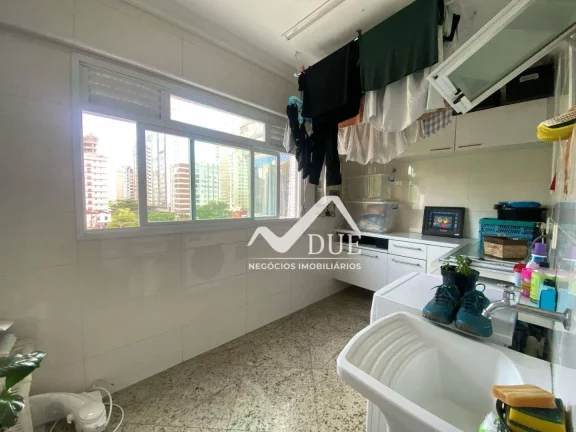 Imagem Apartamento próximo a praia a com 3 dormitórios à venda, 227 m² por R$ 3.400.000 - Embaré - Santos/SP