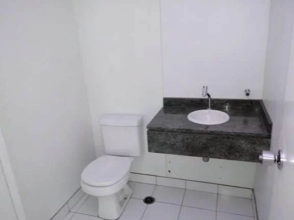 Imagem Conjunto Comercial na Silva Bueno