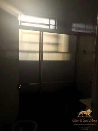Imagem Excelente sobrado, com amplo espaço comercial na parte inferior em Taubaté
