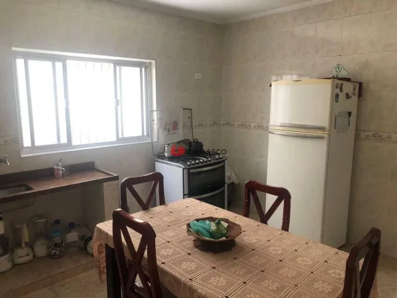Imagem Sobrado à venda 3 Quartos, 3 Suites, 5 Vagas, 177M², Osvaldo Cruz, São Caetano do Sul - SP