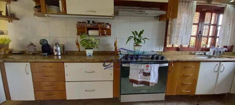 Imagem Casa com 4 quartos (2 suítes) à venda, 348 m² - Cidade Intercap - Taboão da Serra/SP