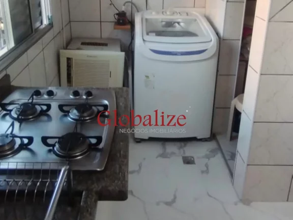 Imagem Seu refúgio pertinho do mar está aqui! APARTAMENTO NO EMBARÉ 2 DORMITÓRIOS BAIXOU O PREÇO R$ 365 MIL