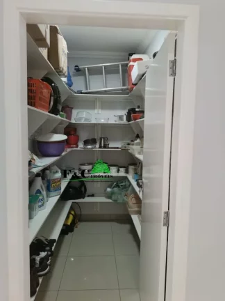 Imagem Casa em Condomínio para Venda em Limeira, Vale das Oliveiras, 4 dormitórios, 1 suíte, 2 banheiros, 2 vagas