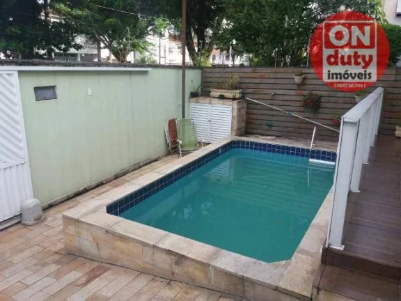 Imagem Sobrado com 5 dormitórios à venda, 290 m² por R$ 1.800.000,00 - Boqueirão - Santos/SP