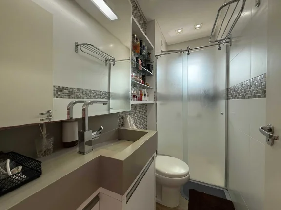 Imagem Apartamento mobiliado 3 dormitórios sendo 1 suíte 2 vagas no Bairro Fazenda - Itajai/SC