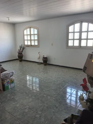 Imagem CASA AMPLA A VENDA COM 4 QUARTOS 1 SUÍTE EM GUARAPARI ES