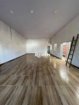 Imagem Barracão, 160 m² - venda por R$ 160.000 - Jardim Dona Regina Picelli - Rio Claro/SP