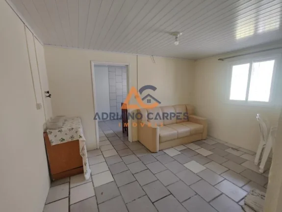Imagem Casa com 4 quartos há 700 metros da praia no bairro Meia Praia em Navegantes a venda na Adriano Carpes Imóveis vende