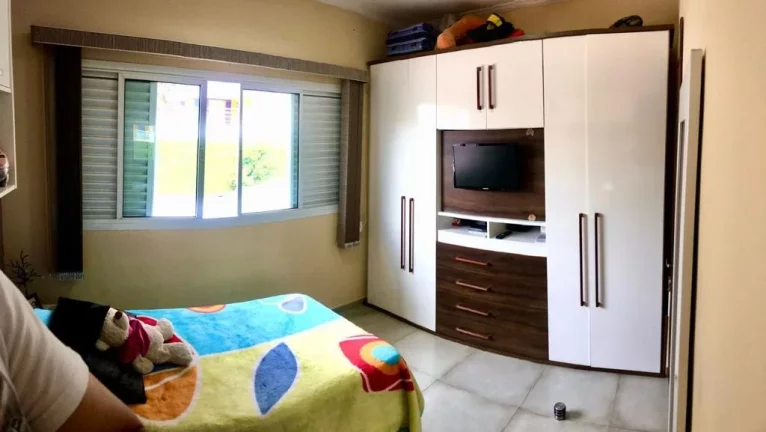 Imagem Sobrado Jd. Avelino - 200 m² - 4 Dormitórios - 2 Banheiros - Espaço Gourmet - 2 Vagas.