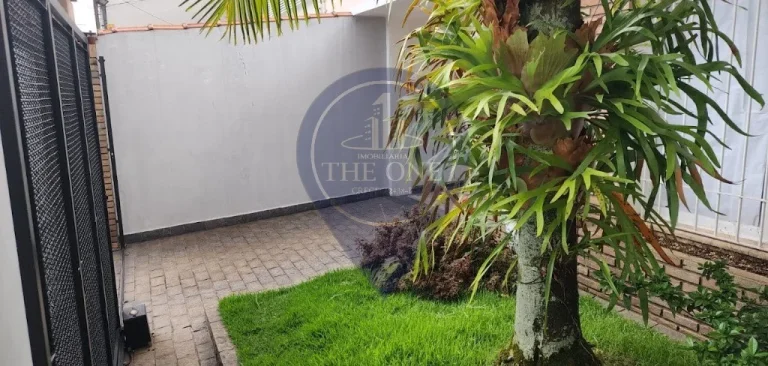Imagem Casa Comercial à Venda em São Paulo-SP, Ipiranga: 2 Quartos, 1 Suíte, 3 Salas, 3 Banheiros, 5 Vagas, 159m². Confira!