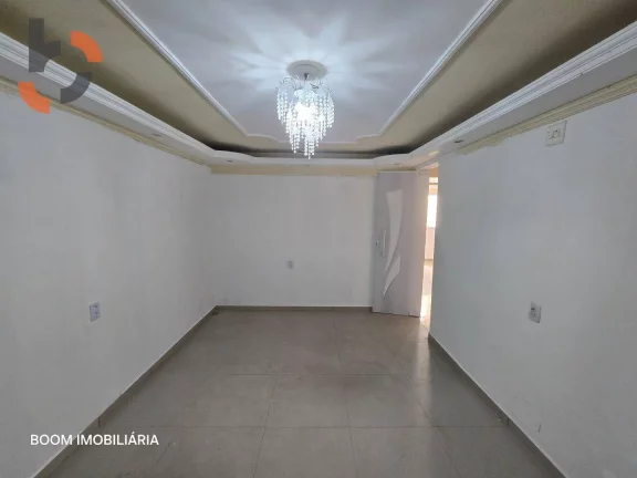 Imagem Casa com 2 dormitórios à venda, 97 m² por R$ 350.000,00 - Comendador Soares - Nova Iguaçu/RJ