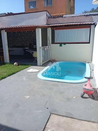 Imagem Casa com 3 dormitórios à venda, 180 m² por R$ 850.000 - Araçás - Vila Velha/ES