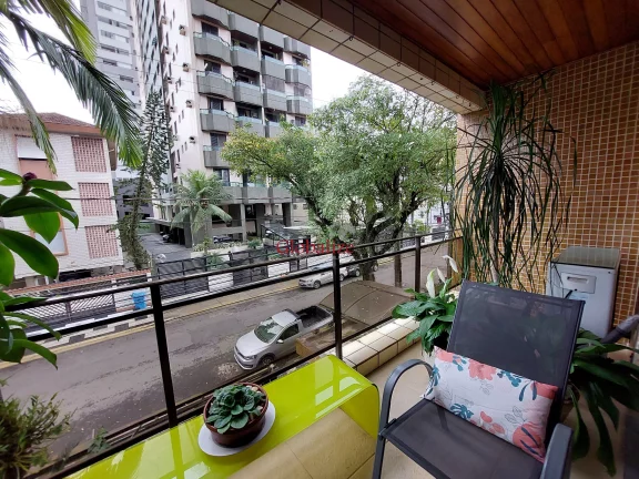 Imagem Apartamento 3 dormitórios e 2 vagas à venda no bairro do Gonzaga em Santos por R$ 970.000,0