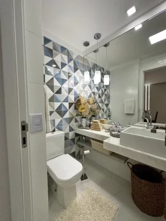 Imagem Investimento de Luxo no Melhor Ponto do Centro de Guarapari!
Lindo apartamento de 3 quartos (1 suít...