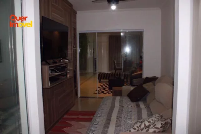 Imagem Espetacular casa em condomínio à venda em Ribeirão Preto-SP, Jardim Interlagos: 3 quartos, 2 suítes, 3 salas, 3 banheiros, 2 vagas, 160m².
