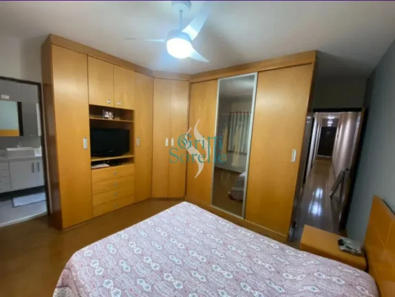 Imagem Sobrado+2 casas à Venda na Vila Ipojuca - São Paulo/SP.