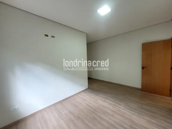Imagem Casa à venda 3 Quartos, 1 Suite, 4 Vagas, 200M², Conjunto Habitacional Alexandre Urbanas, Londrina - PR