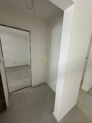 Imagem Apartamento à venda em Praia Grande-SP, Caiçara: 1 quarto, 1 sala, 1 banheiro, 1 vaga, 50m² de área.