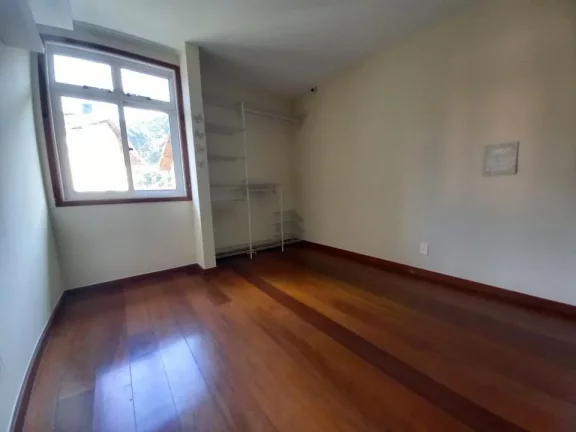 Imagem Apartamento para Venda em Teresópolis / RJ no bairro Bom Retiro