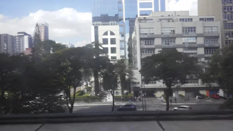 Imagem Conjunto comercial na Faria Lima