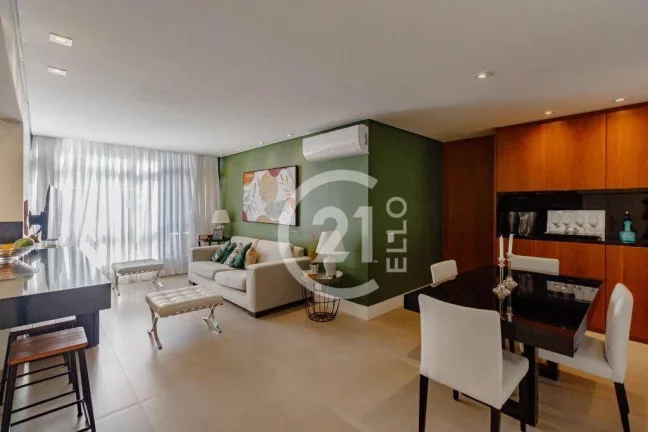 Imagem Apartamento reformado com 105m² no coração do Itaim Bibi.