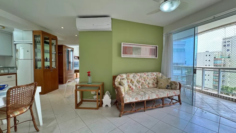 Imagem Apartamento com 2 suítes à venda, 87 m por R$ 2.300.000,00 - Riviera