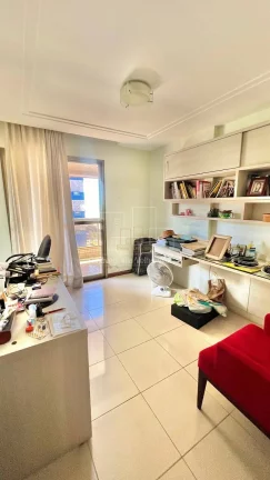 Imagem Apartamento de 4 quartos duas suítes, 4 vagas frente mar em à venda, Praia de I