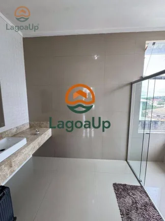 Imagem Casa com 3 dormitórios à venda, 172 m² por R$ 1.290.000,00 - Condomínio Village do Gramado - Lagoa Santa/MG