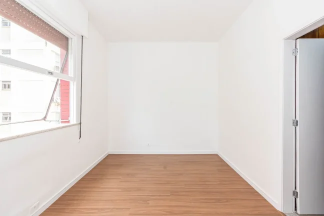 Imagem Apartamento Gávea - 24M², 4 Dorms, 1 Suíte, 1 Vaga Demarcada, Piscina, Salão de Festas, Playground, Área Verde.